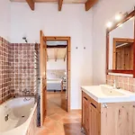 Casa General Perez 波连斯萨